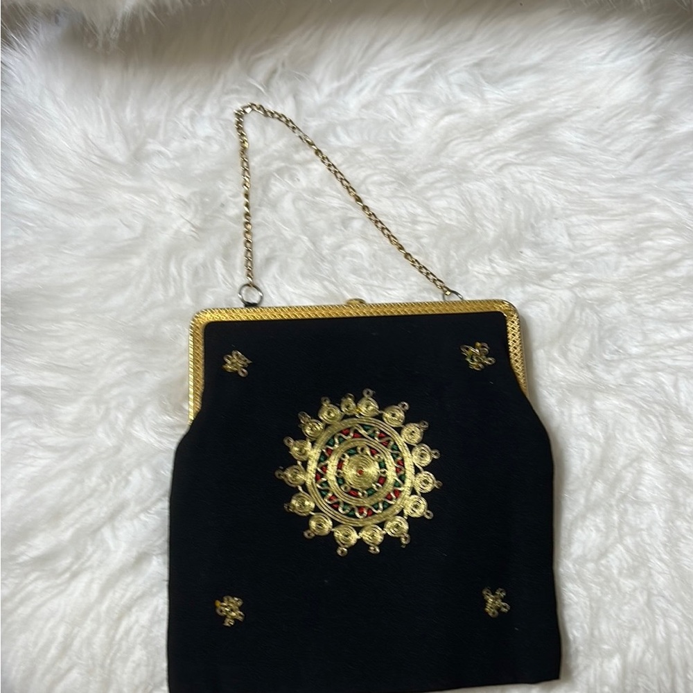 VINTAGE, UNBRANDED, BLACK WITH GOLD APPLIQUÉ BEAUTIFUL